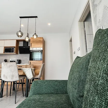 Apartman Garden Vendeghaz *
